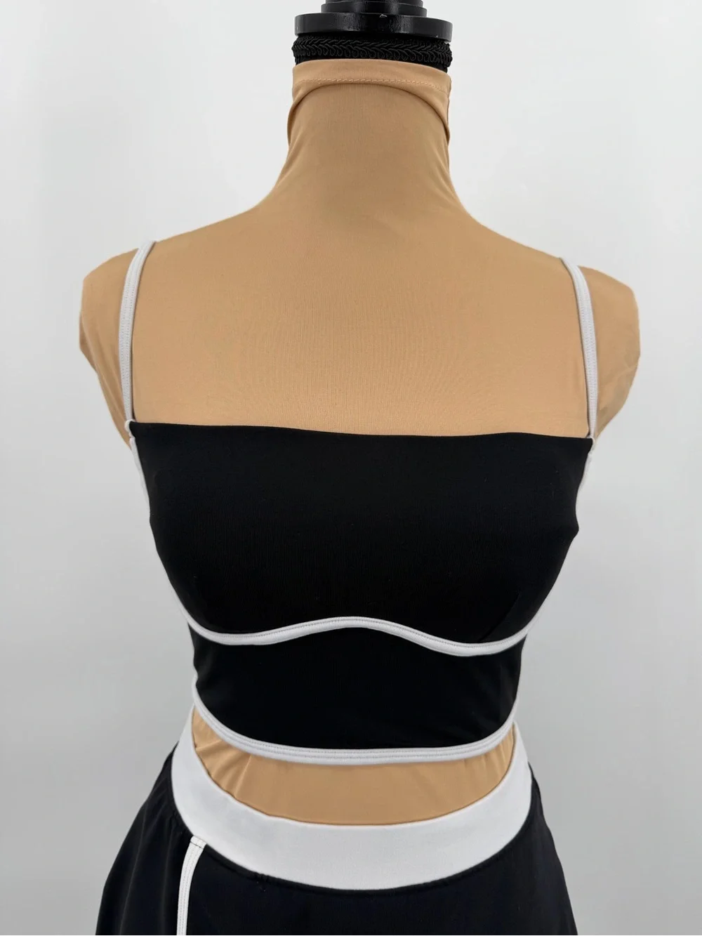 Alo yoga black white airbrush streamlined matching bra tank & skirt set S/XS